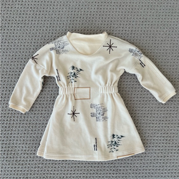 Crew Kids Ivory Fleece Map Dress NWT - Picture 1 of 3